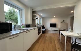 Modernes Apartment mit eigener Terrasse&Garten
